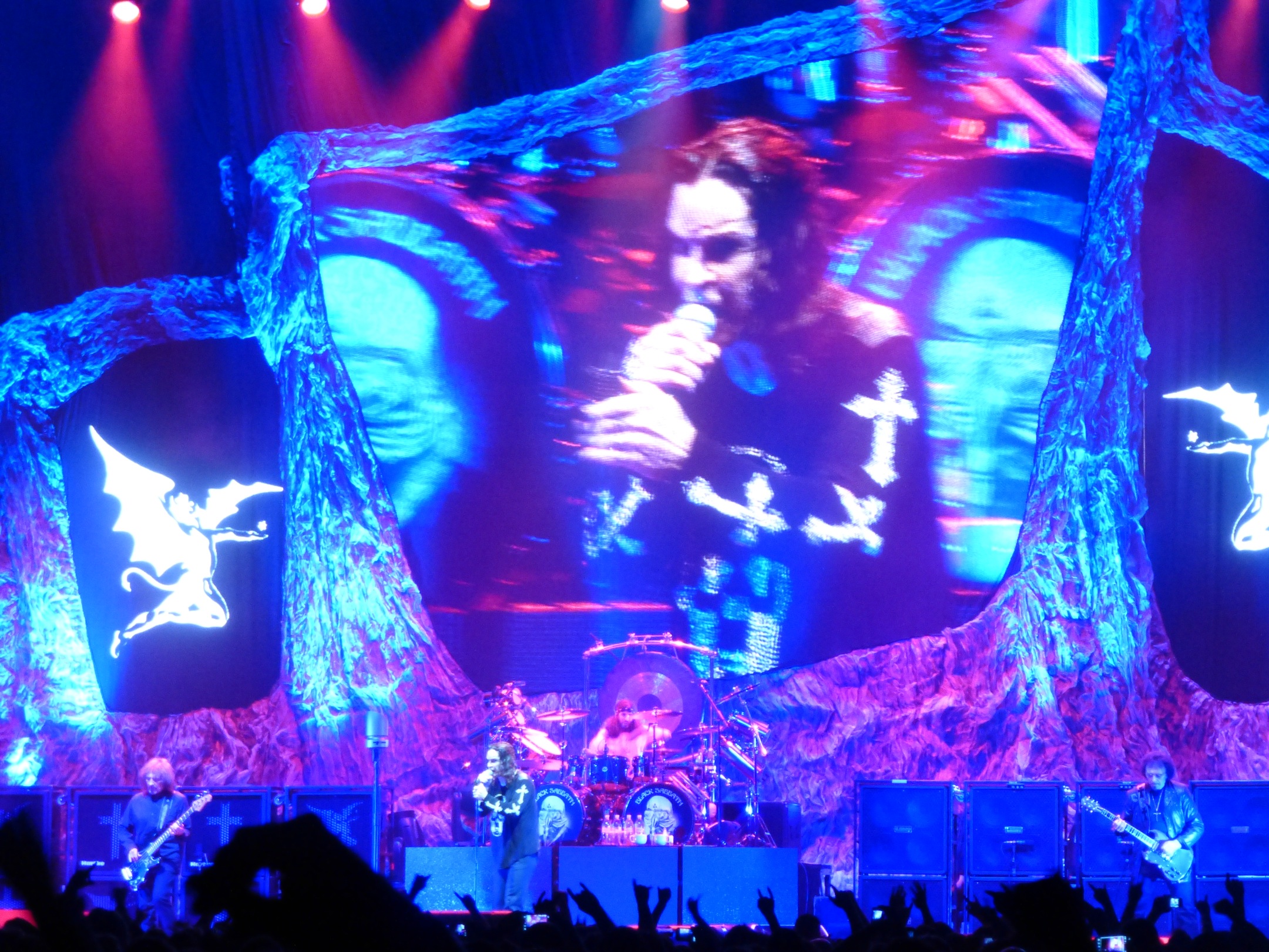 Black Sabbath !!! YEAH!
